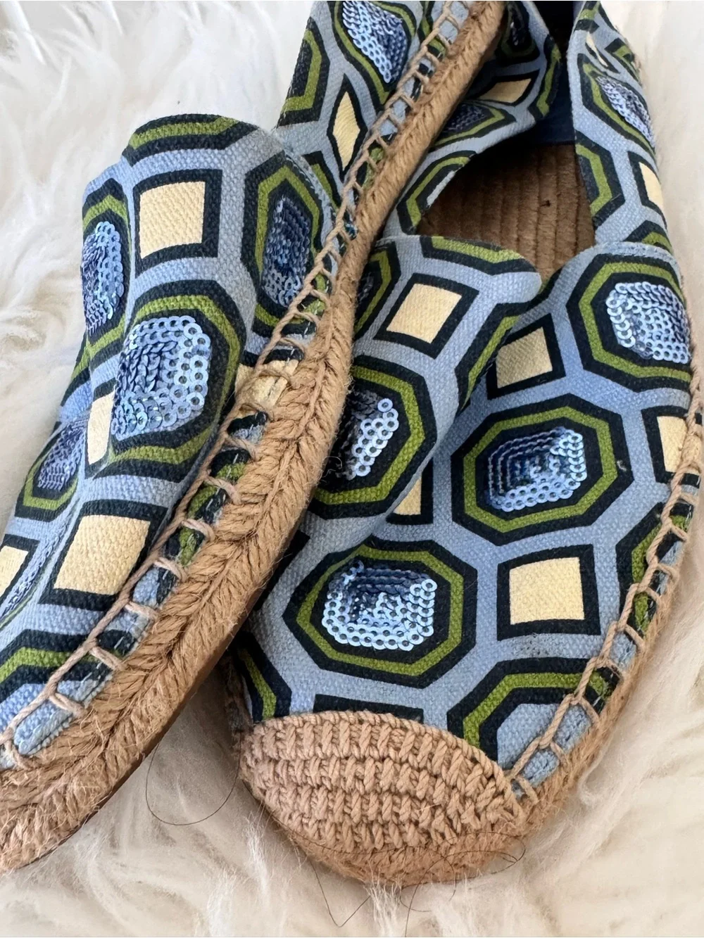 Authentic Tory Burch Blue, Green & Cream Geometric Espadrilles Size 8 like New